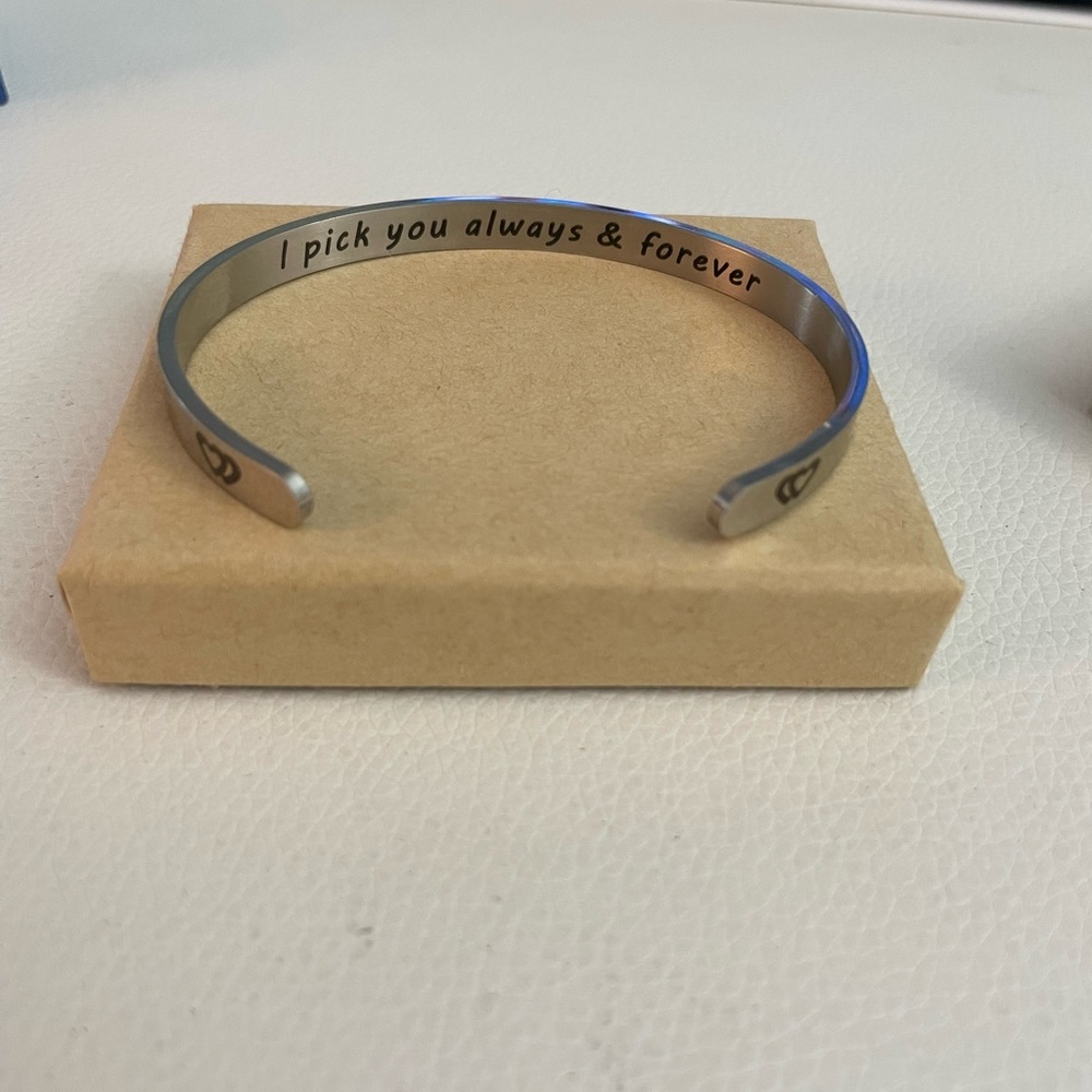 NIB adjustable cuff bracelet